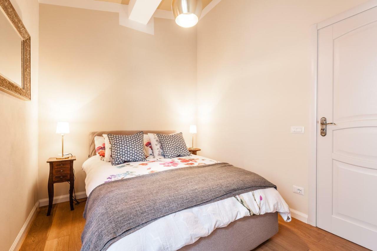 Affordable With A View In The Heart Of Lucca