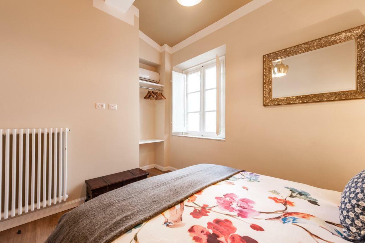 Affordable With A View In The Heart Of * Lucca